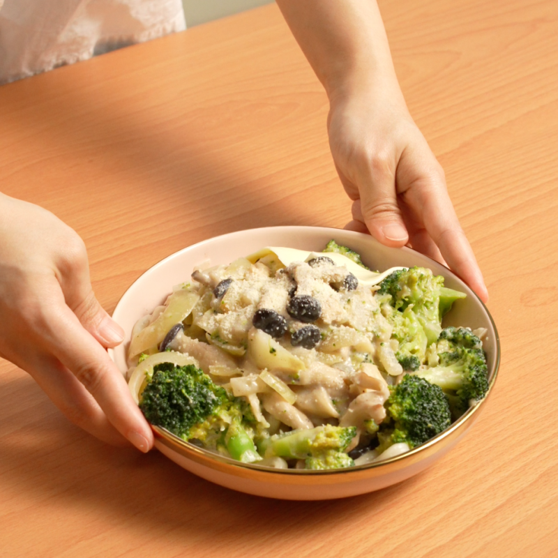 黑蠔菇奶油烏龍麵成品
